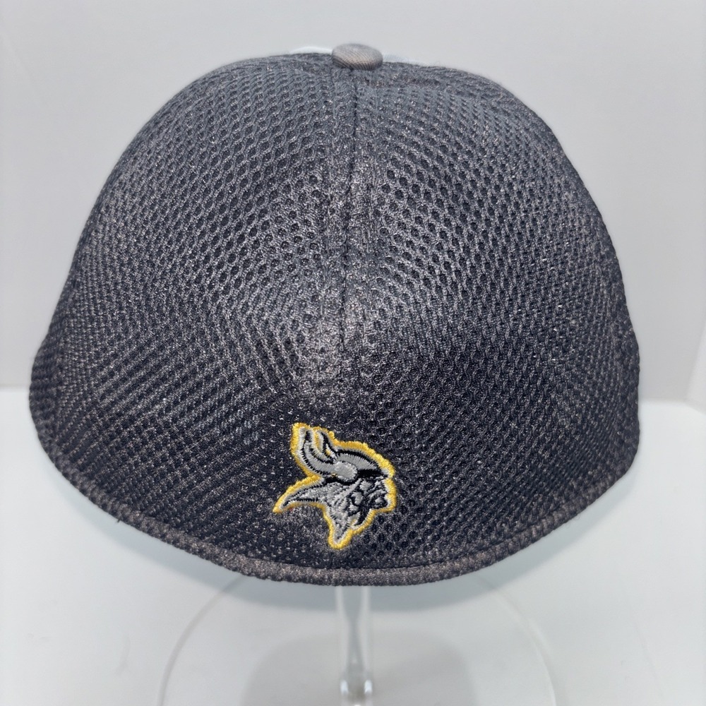Minnesota Vikings NFL New Era 39THIRTY Cap‎ Gray Black Stretch Fit Hat med/lg - Picture 4 of 7